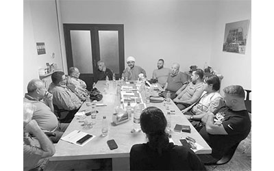 جانب من اللقاء مع الشيخ عبد السلام دندش