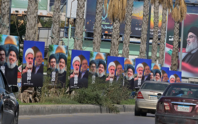 صور قادات «حزب الله» على طريق المطار