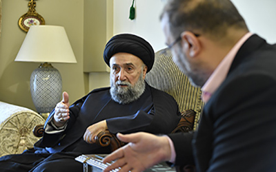 العلامة الأمين خلال اللقاء