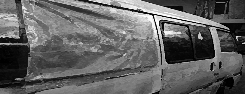 فان وعليه شارة الرقم 4